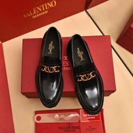 Picture of Valentino Shoes Men _SKUfw134180596fw